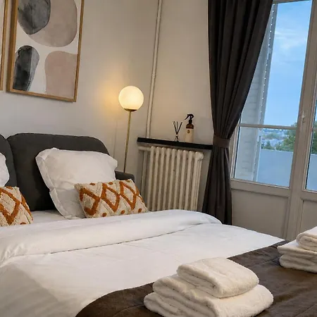 Bright Near Paris & Disneyland Apartman