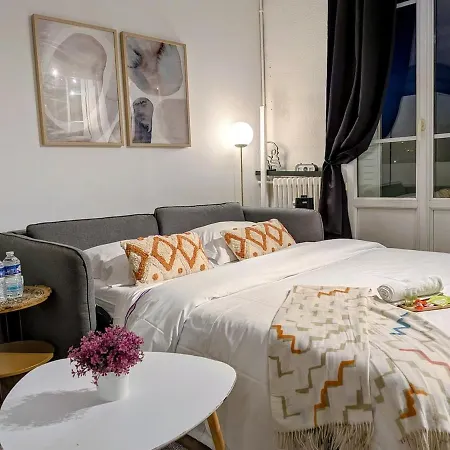 Bright Near Paris & Disneyland Daire Neuilly-Plaisance